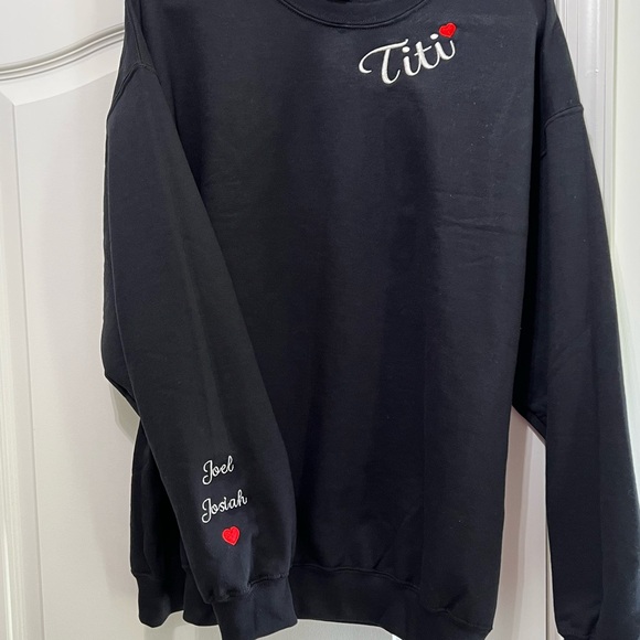 Aunt/Titi Custom Embroidered Sweatshirt Embroidered by me.Sm, med, Lg, Xl avail - Picture 5 of 5